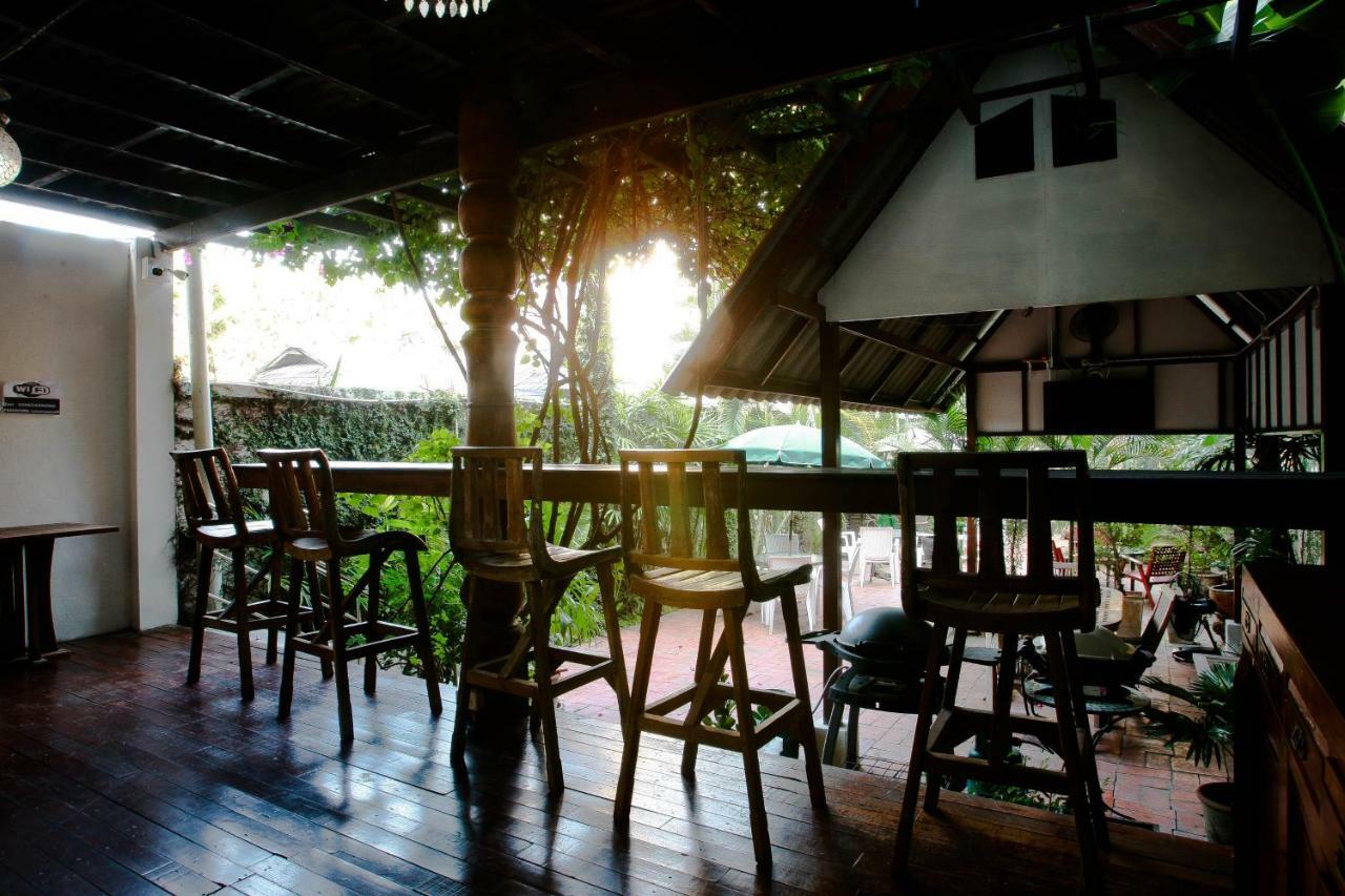 The Travellers Arms Chiang Mai Exterior foto
